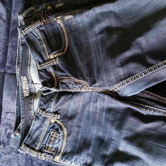 5 Silver jeans size 30w 29 lenght, 1 jean True Religion same size - Picture 7 of 8